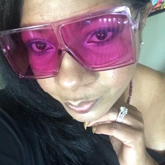 Purple Oversized Sunglasses (flat top)(reg $28).​ - Picture 3 of 15